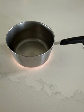 Revere ware Stainless Steel Measuring Cup with Black Handle - 1 cup.